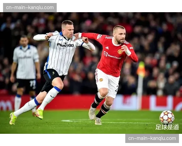 即时数据：曼联对阵布伦特福德上半场，双方攻入禁区次数均来自反击