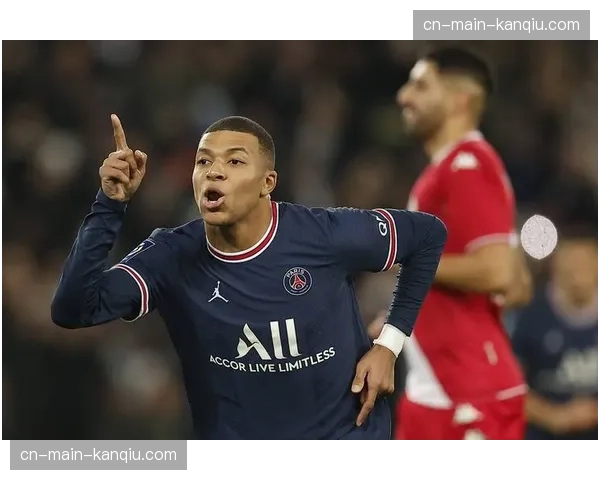 巴黎圣日耳曼对阵南特补赛前瞻：伤病困扰下的阵容选择